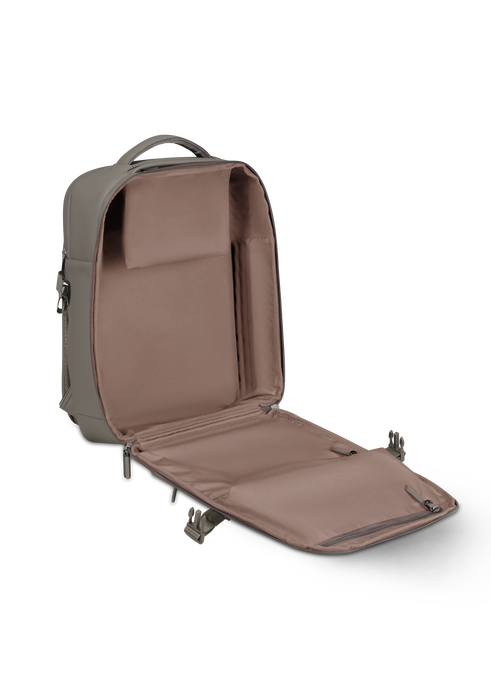 Lost In Berlin Rucksack Pro 16"
