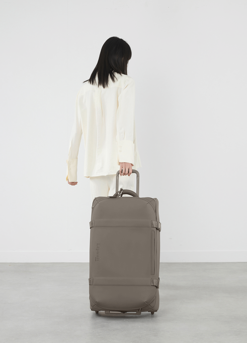 Lipault Lost In Berlin Exile Duffle with Wheels 72cm  Ash Stone Lipault Lost In Berlin Exile Duffle with Wheels 72cm  Ash Stone