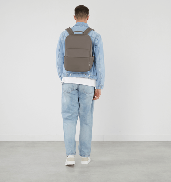Lost In Berlin Rucksack Lifetrotter 15.6" Lost In Berlin Rucksack Lifetrotter 15.6"