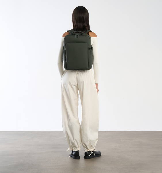 Lost In Berlin Rucksack Pro 16"