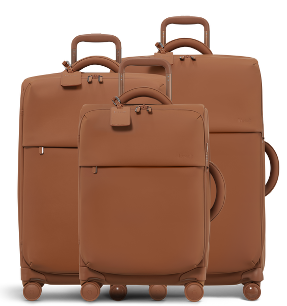 Set of 3 Lost in Berlin Suitcases Set of 3 Lost in Berlin Suitcases