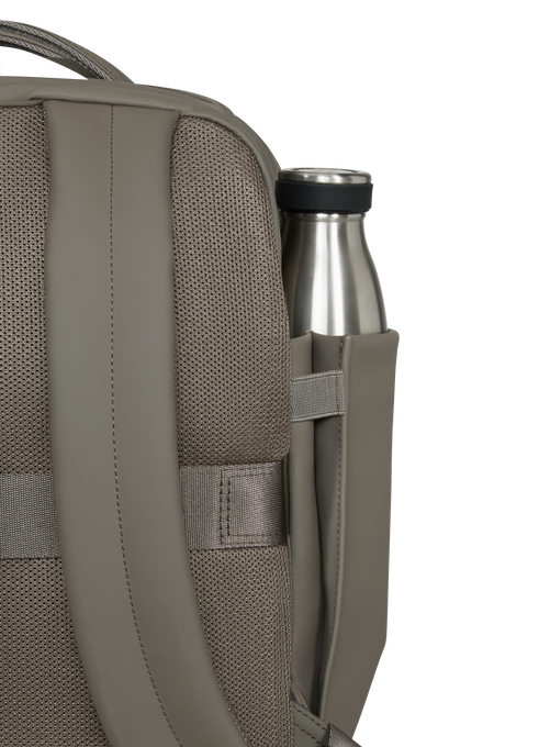 Lost In Berlin Reiserucksack Light 15.6"