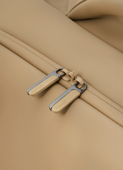 Lipault Lost In Berlin Cabin 2.0 55cm  Sandstone Lipault Lost In Berlin Cabin 2.0 55cm  Sandstone