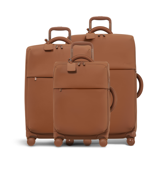 Set of 3 Lost in Berlin Suitcases Set of 3 Lost in Berlin Suitcases